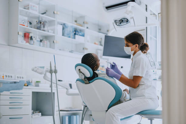 Professional Dental Services in Saticoy, CA